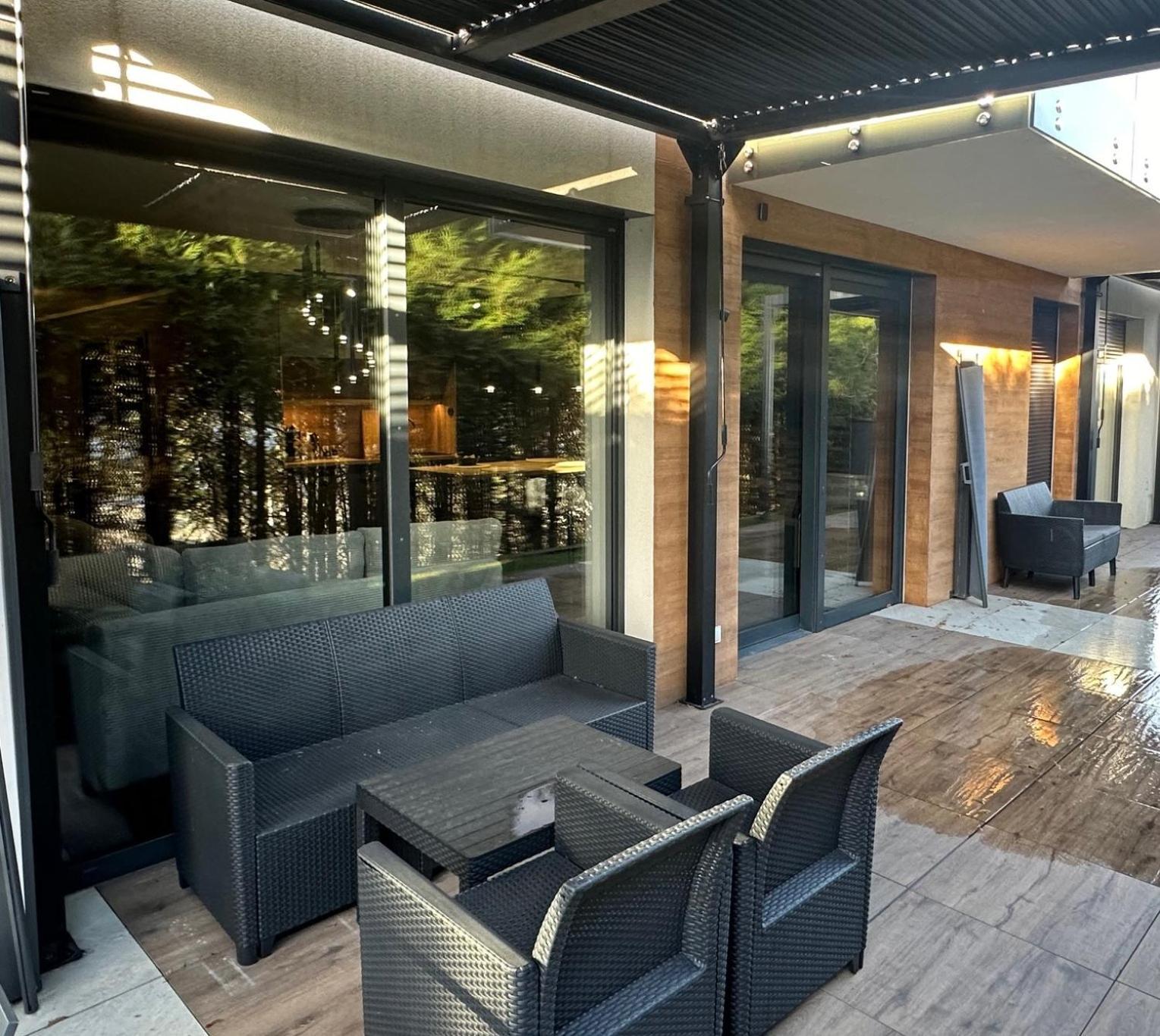 Apartment Plazowa Gray